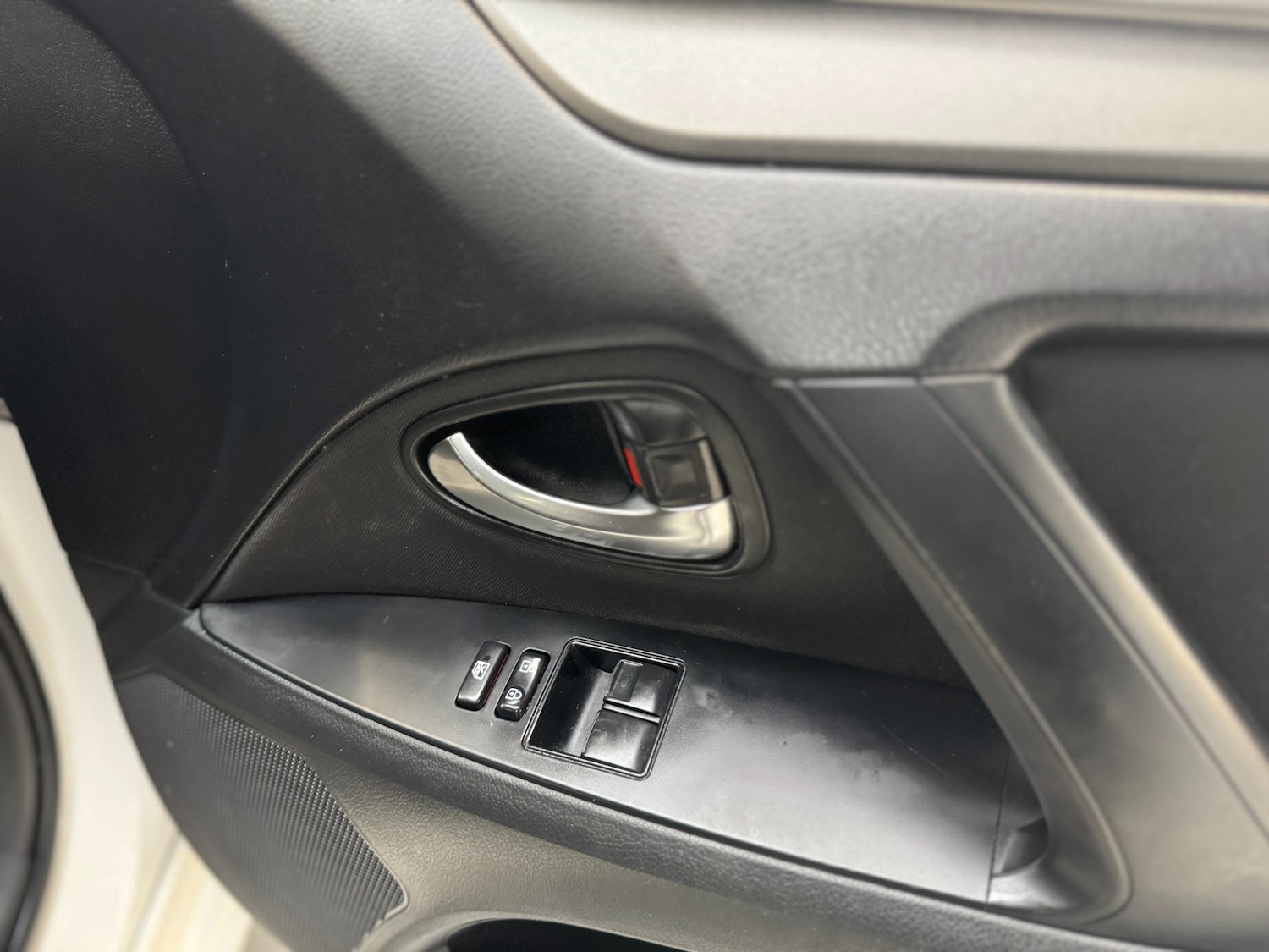 Used Toyota Avensis 2018 for sale - 76428460: Photo 51