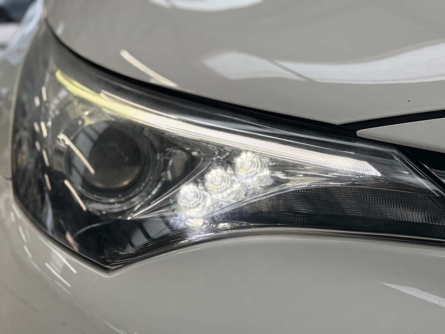 Used Toyota Avensis 2018 for sale - 76428460: Photo 62