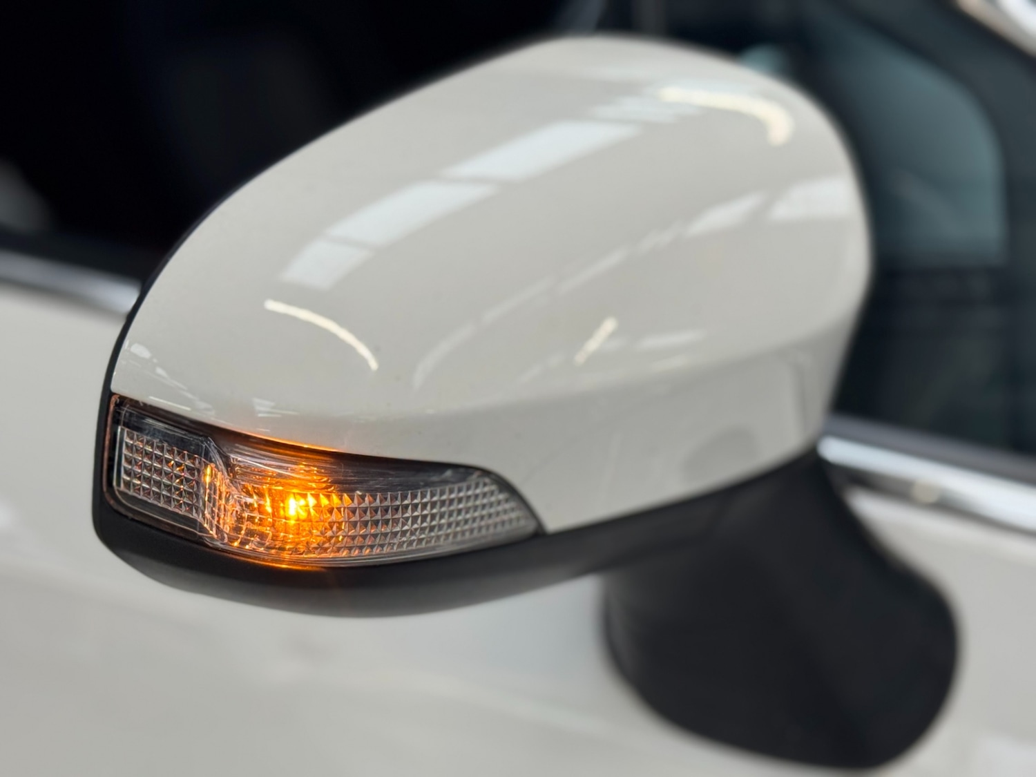 Used Toyota Avensis 2018 for sale - 76428460: Photo 65