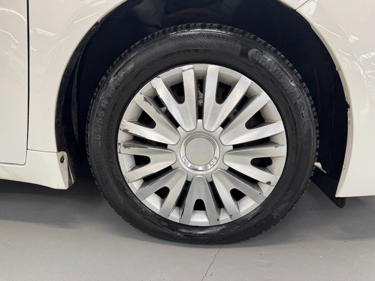 Used Toyota Avensis 2018 for sale - 76428460: Photo 74