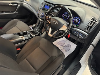 Used Hyundai i40 2014 for sale - 76450502: Photo