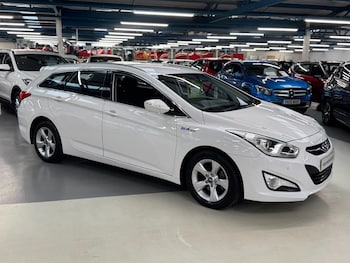 Used Hyundai i40 2014 for sale - 76450502: Photo