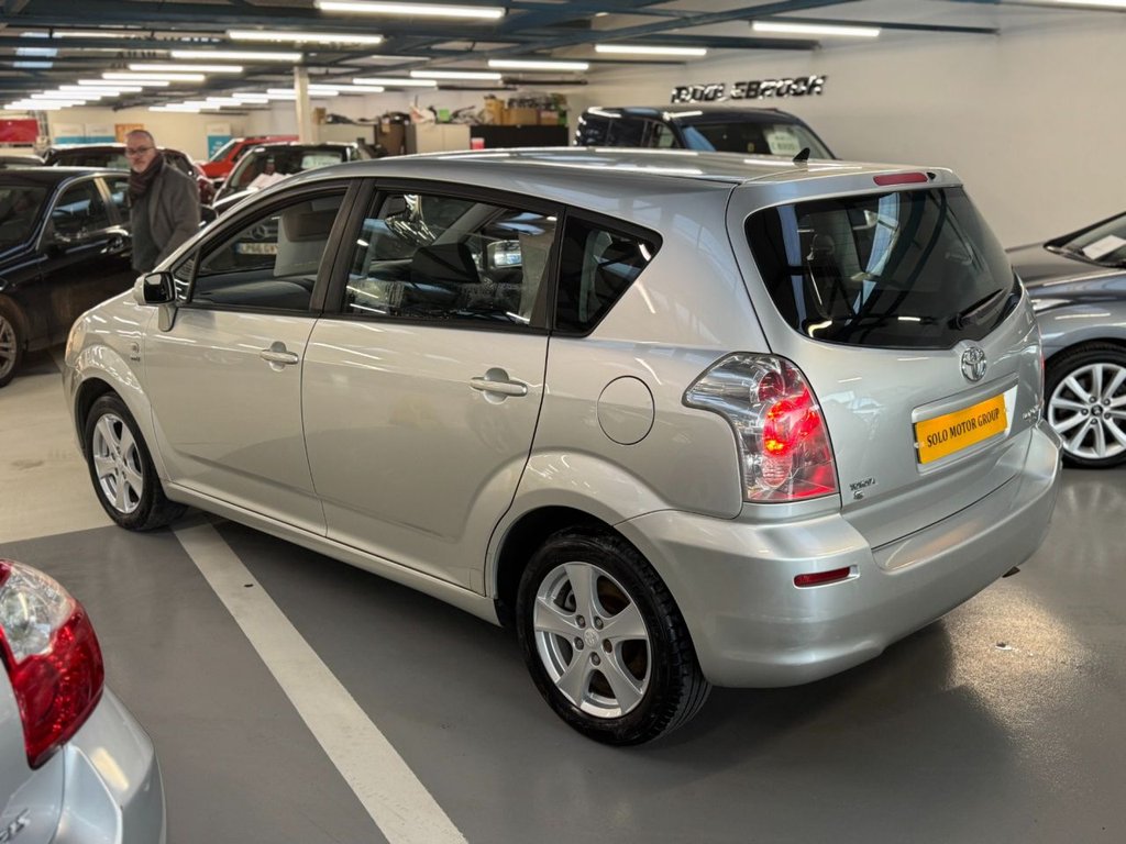 Used Toyota Corolla Verso 2005 for sale - 77110834: Photo 11