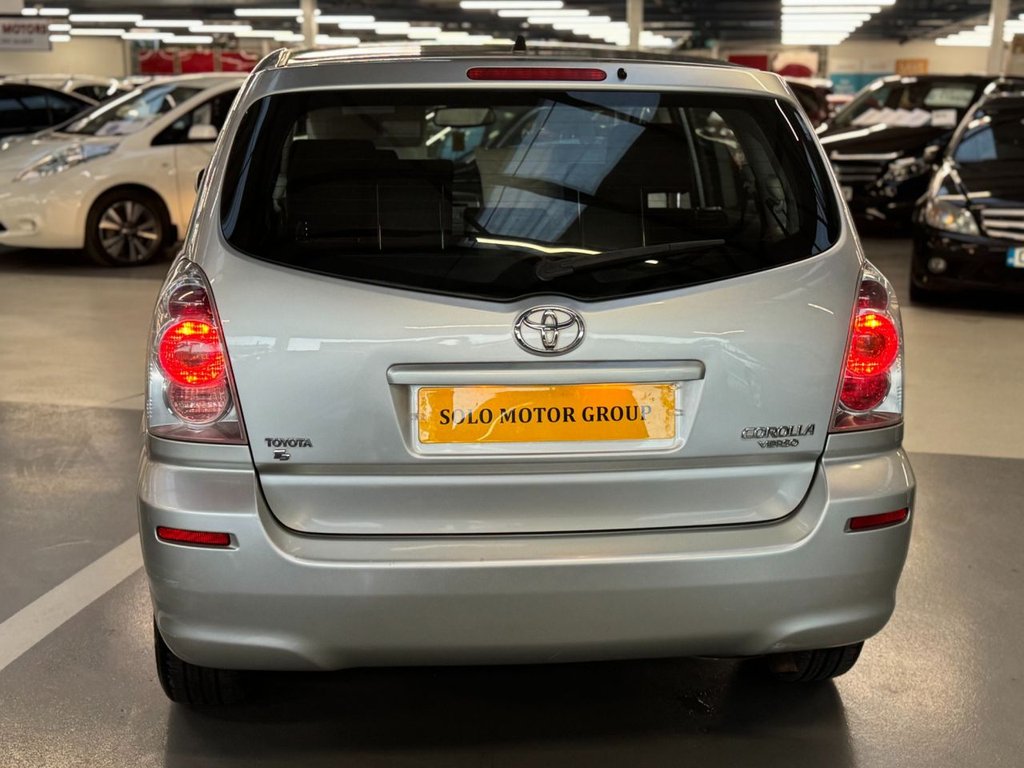 Used Toyota Corolla Verso 2005 for sale - 77110834: Photo 13