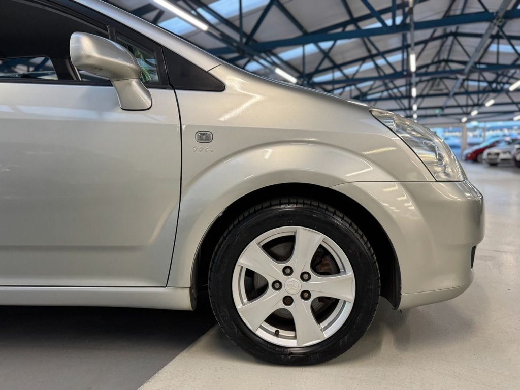 Used Toyota Corolla Verso 2005 for sale - 77110834: Photo 16