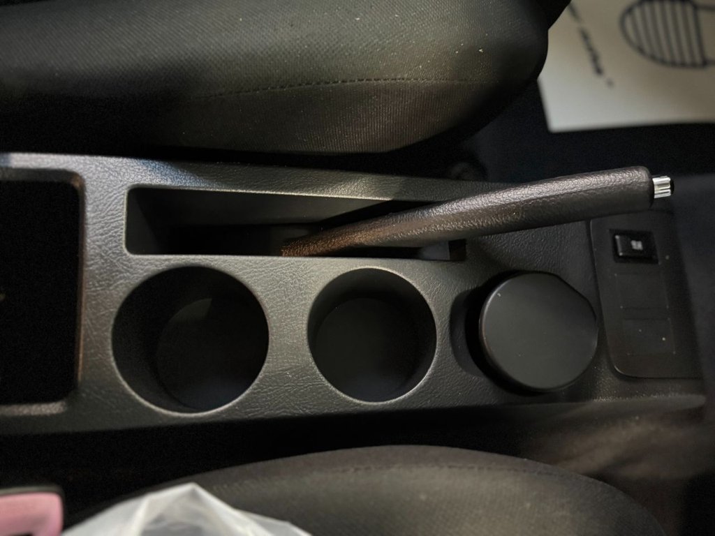 Used Toyota Corolla Verso 2005 for sale - 77110834: Photo 28