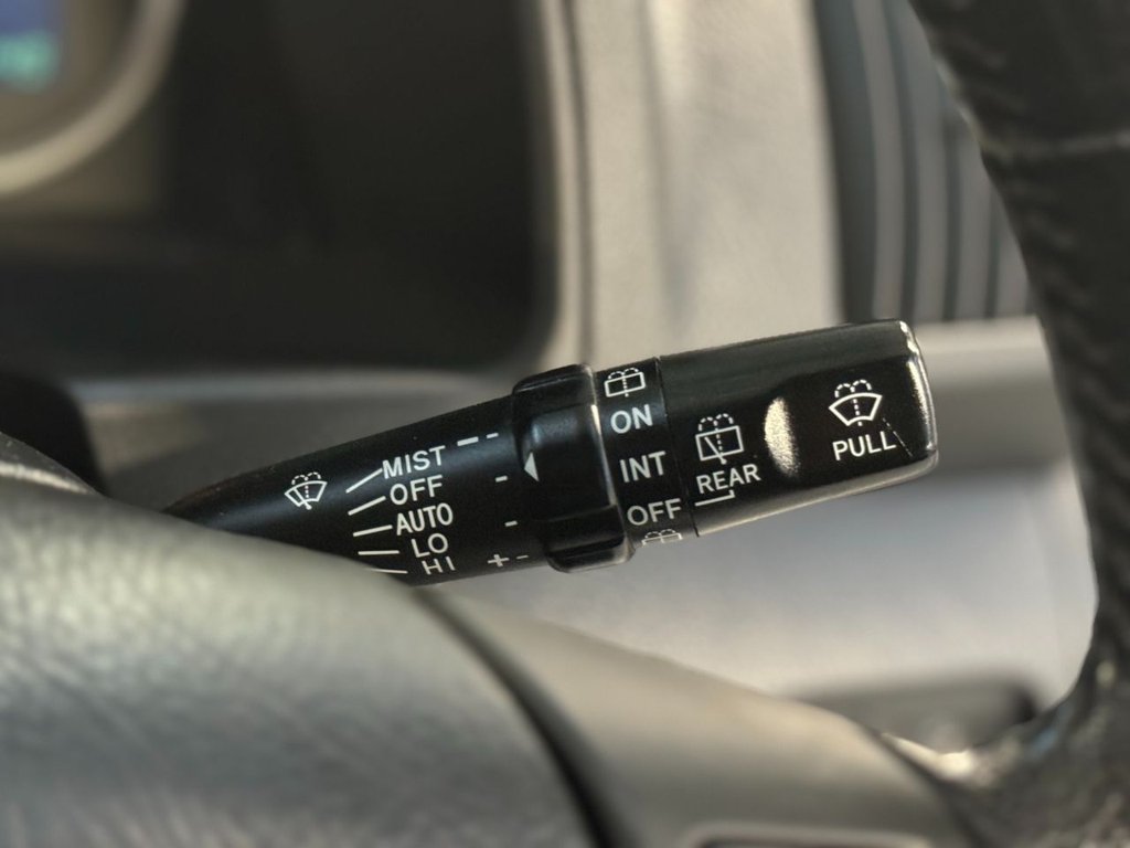 Used Toyota Corolla Verso 2005 for sale - 77110834: Photo 43