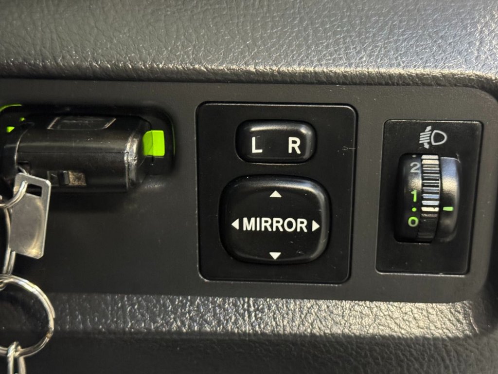 Used Toyota Corolla Verso 2005 for sale - 77110834: Photo 45