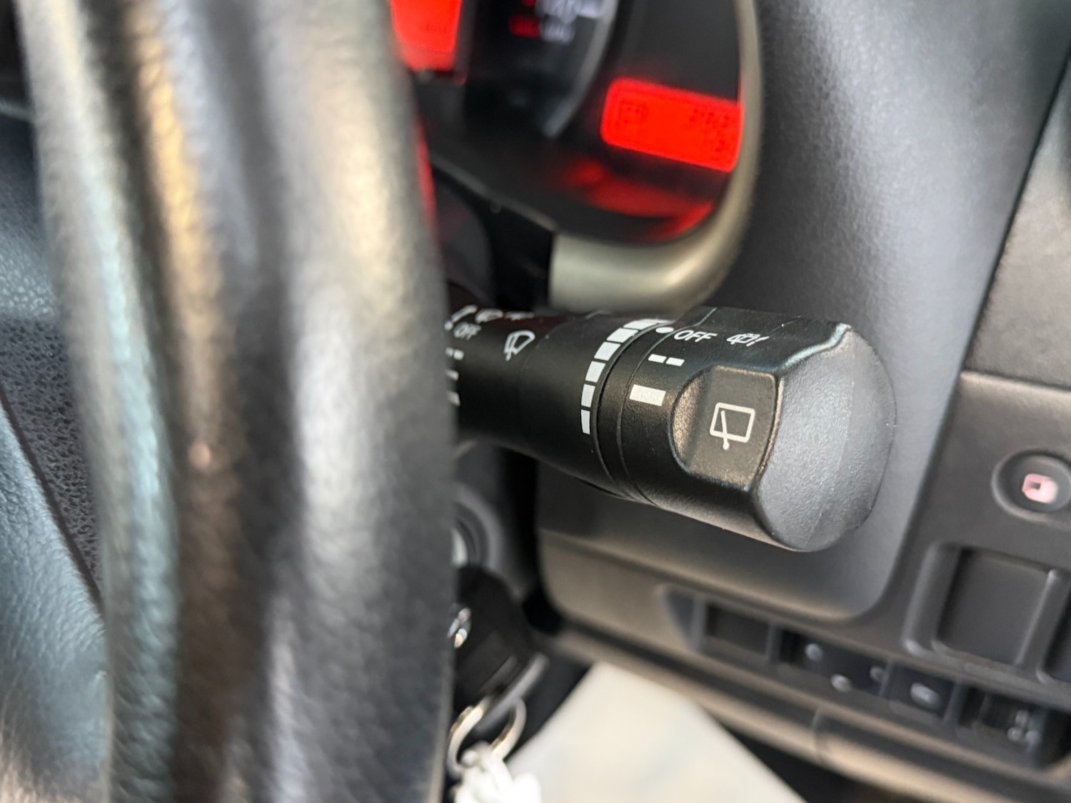 Used Nissan Micra 2011 for sale - 76757182: Photo 42