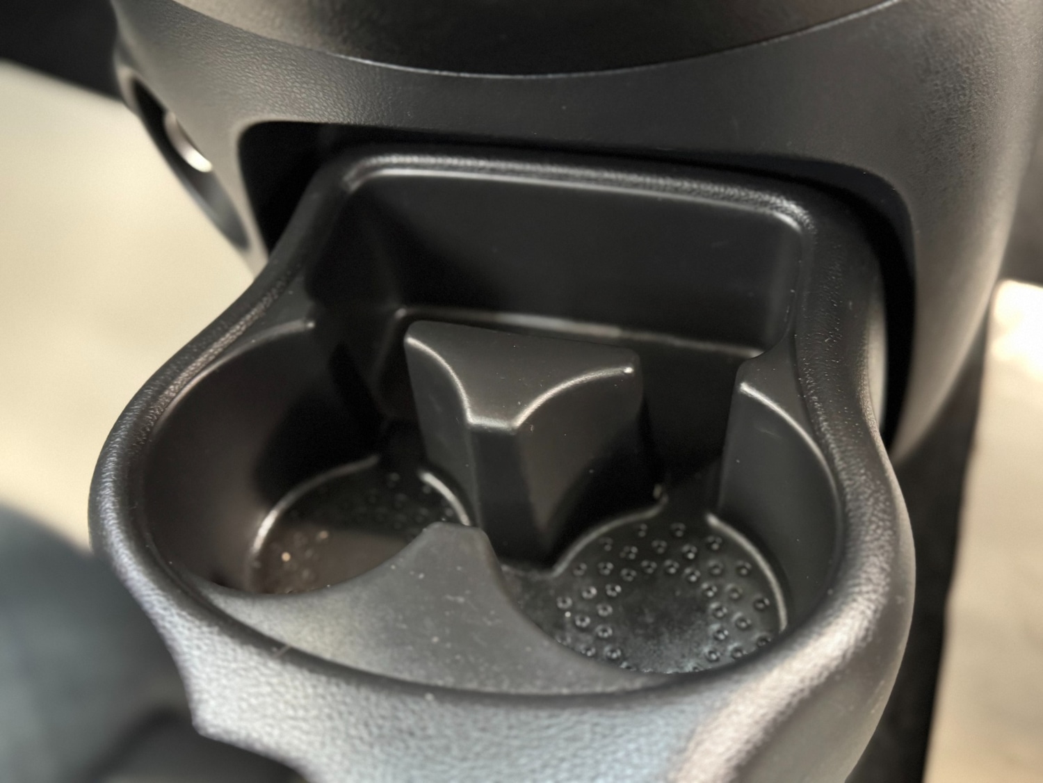 Used Nissan Micra 2015 for sale - 76651004: Photo 31