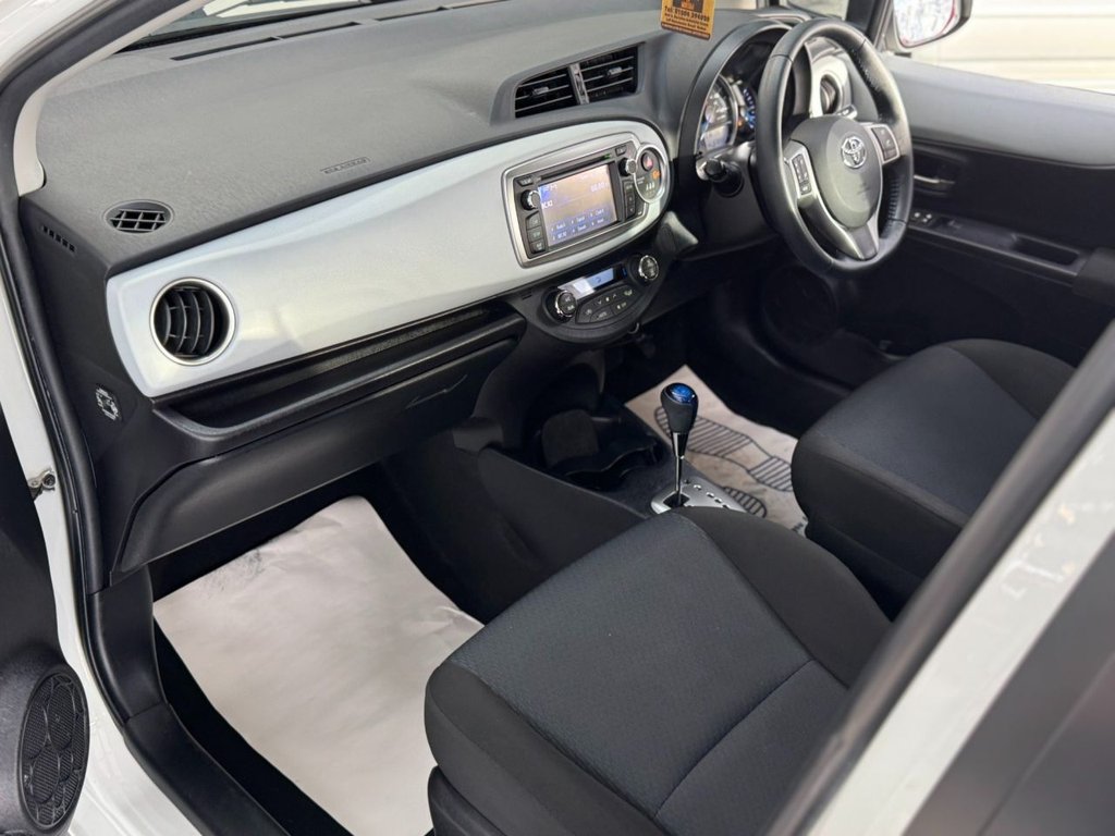 Used Toyota Yaris 2014 for sale - 77250584: Photo 22