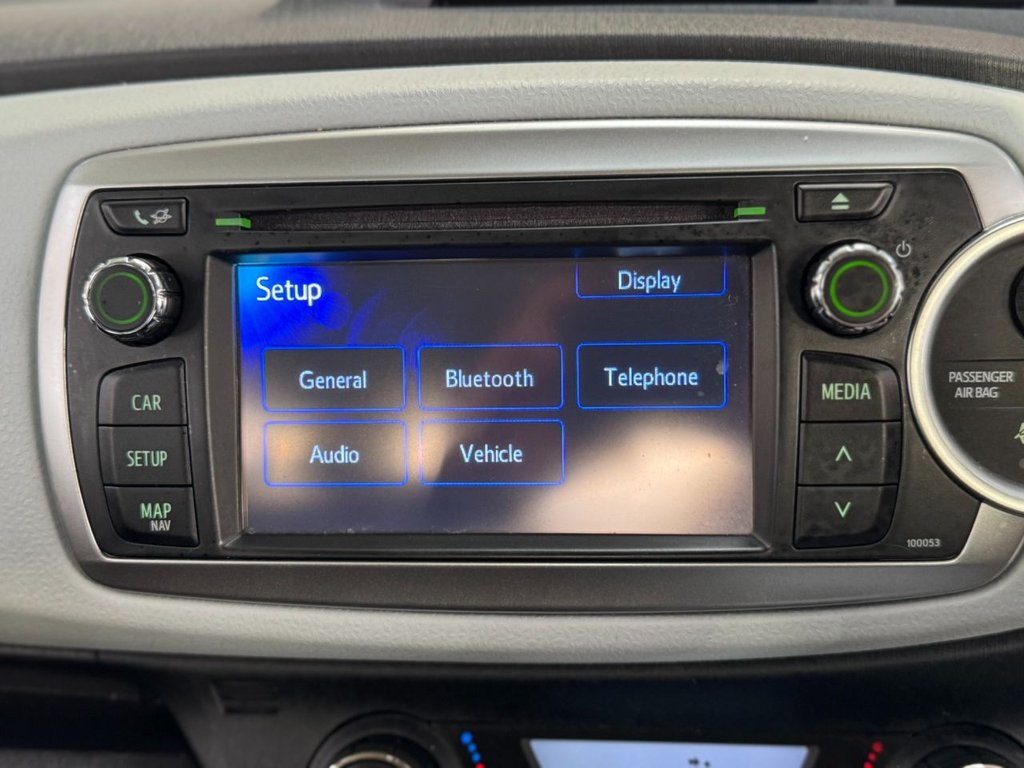 Used Toyota Yaris 2014 for sale - 77250584: Photo 29