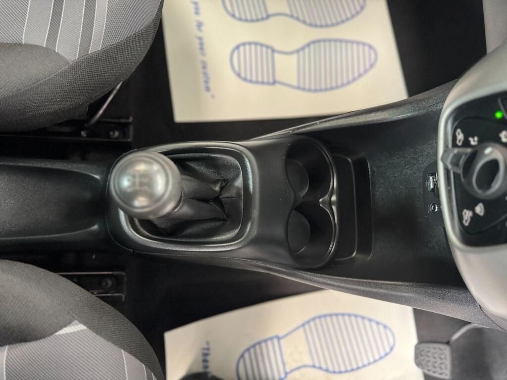 Used Peugeot 108 2017 for sale - 76776364: Photo 27