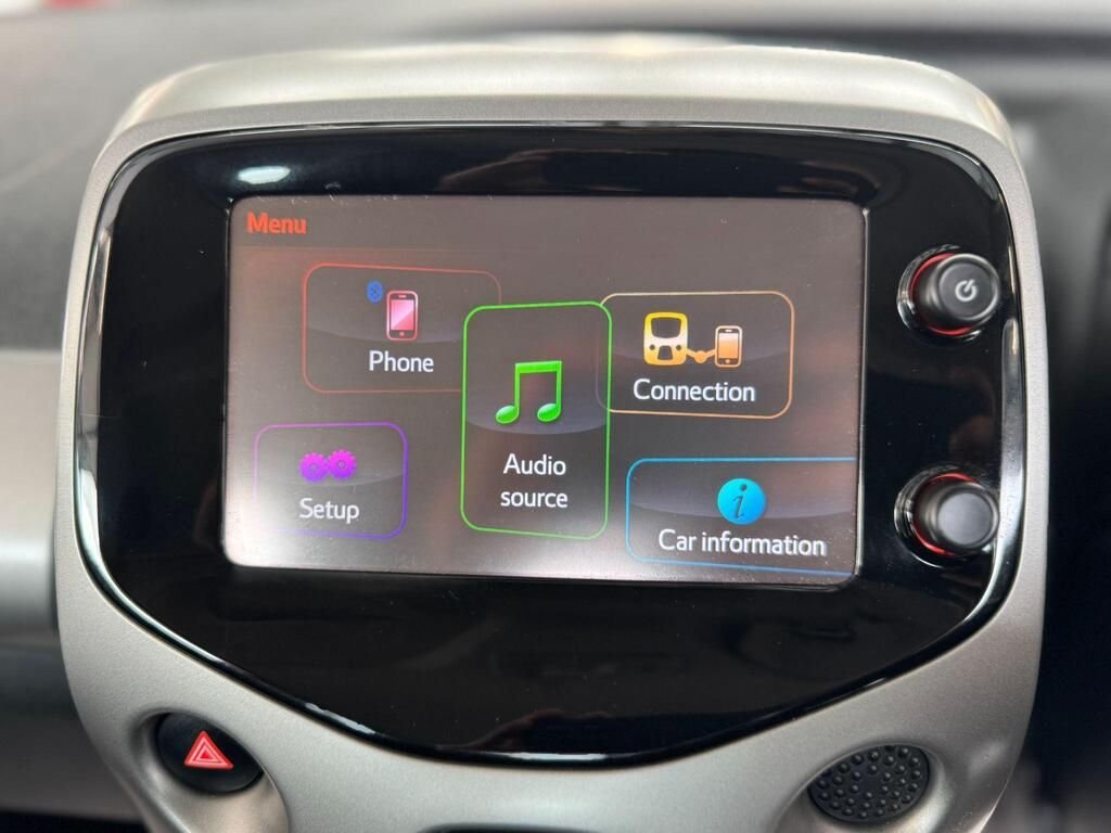 Used Peugeot 108 2017 for sale - 76776364: Photo 29