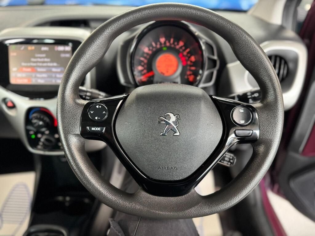 Used Peugeot 108 2017 for sale - 76776364: Photo 36