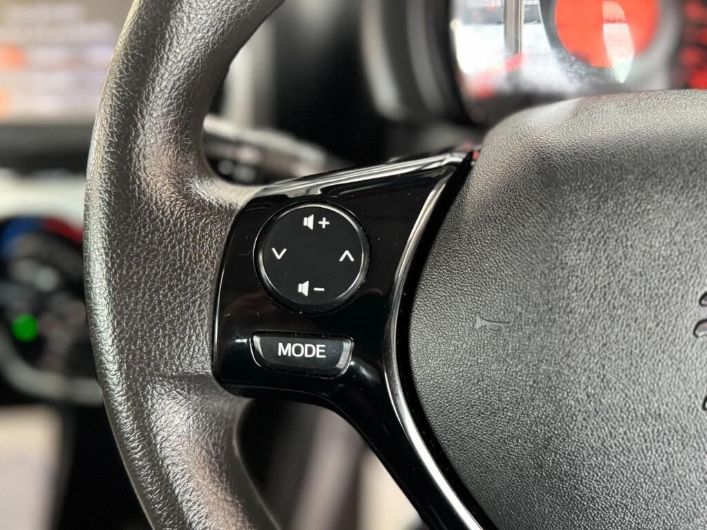 Used Peugeot 108 2017 for sale - 76776364: Photo 39