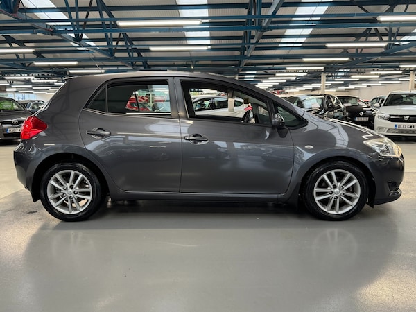 Used Toyota Auris 2009 for sale - 76316852: Photo 20
