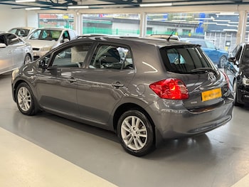 Used Toyota Auris 2009 for sale - 76316852: Photo