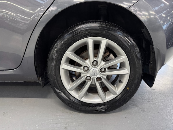 Used Toyota Auris 2009 for sale - 76316852: Photo 72