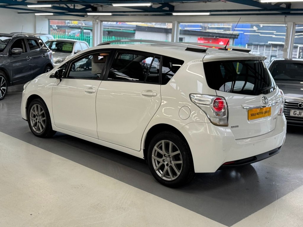 Used Toyota Verso 2013 for sale - 77451726: Photo 2