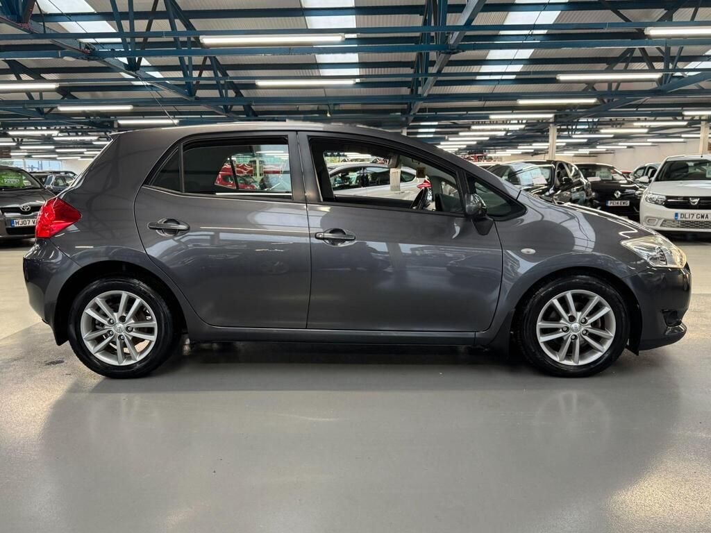 Used Toyota Auris 2009 for sale - 76776366: Photo 20