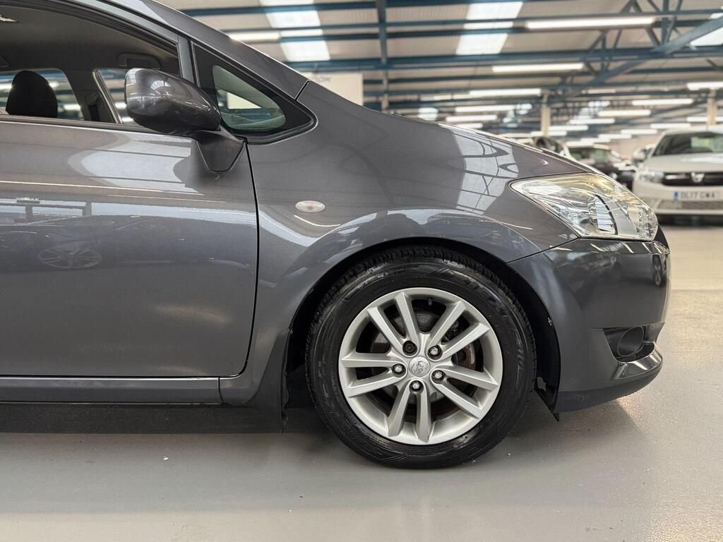 Used Toyota Auris 2009 for sale - 76776366: Photo 21