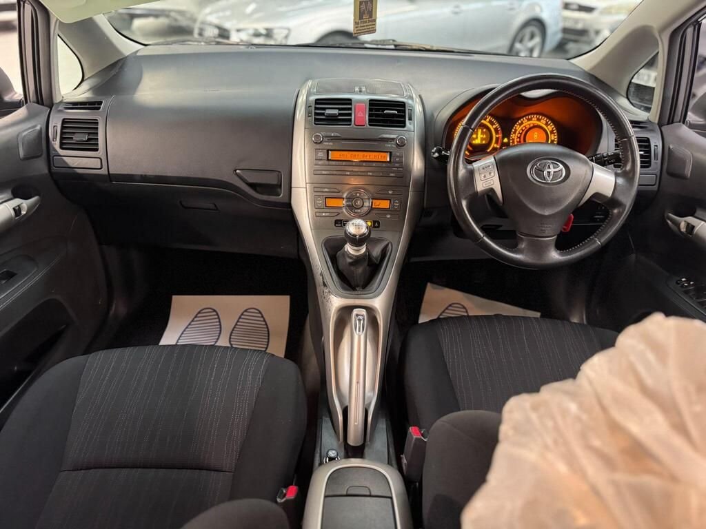 Used Toyota Auris 2009 for sale - 76776366: Photo 24