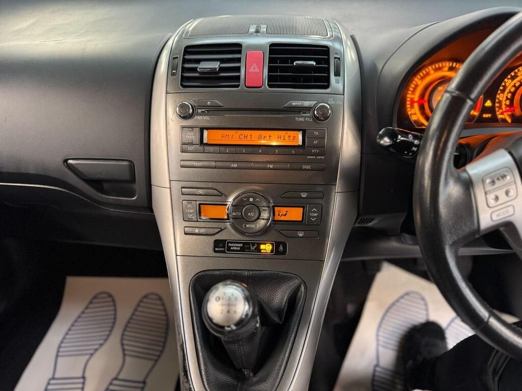 Used Toyota Auris 2009 for sale - 76776366: Photo 26