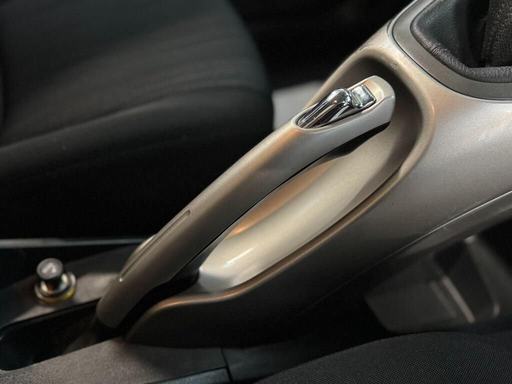 Used Toyota Auris 2009 for sale - 76776366: Photo 33