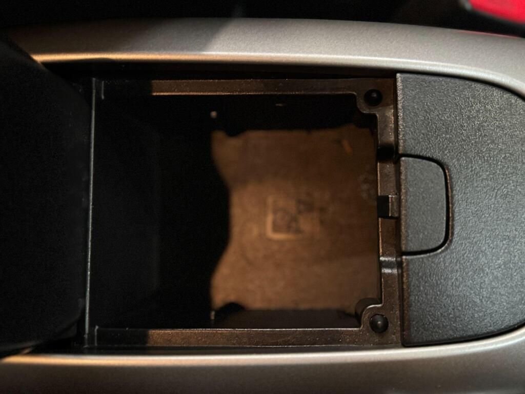 Used Toyota Auris 2009 for sale - 76776366: Photo 35