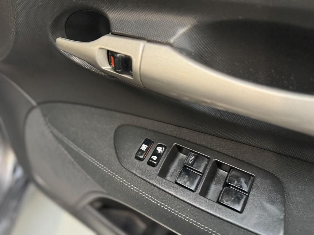 Used Toyota Auris 2009 for sale - 76776366: Photo 47