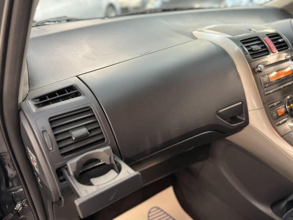 Used Toyota Auris 2009 for sale - 76776366: Photo 49