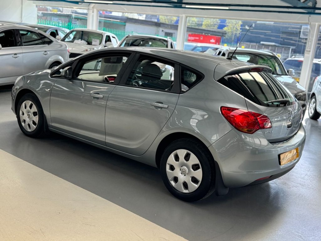 Used Vauxhall Astra 2010 for sale - 78167370: Photo 13