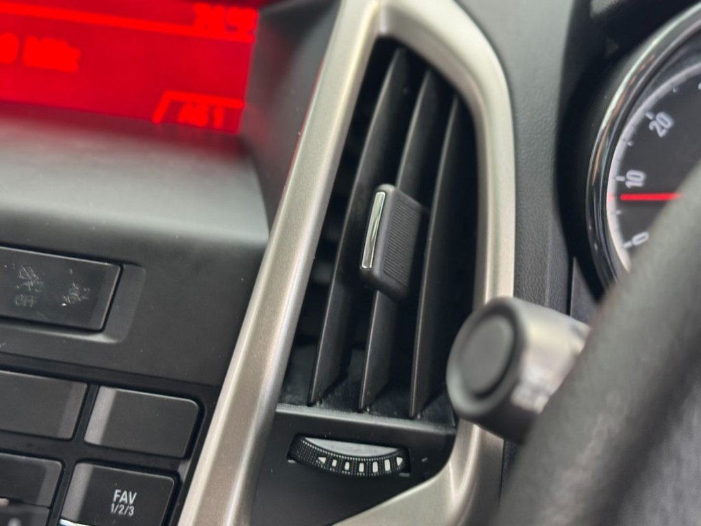 Used Vauxhall Astra 2010 for sale - 78167370: Photo 34