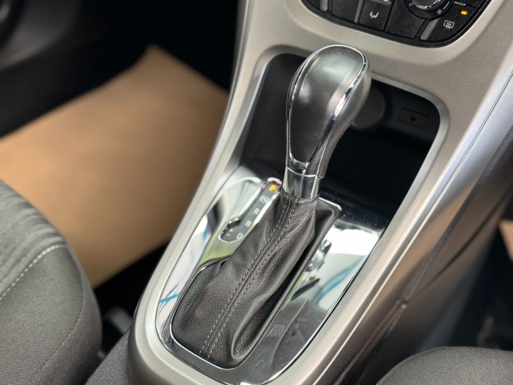 Used Vauxhall Astra 2010 for sale - 78167370: Photo 36