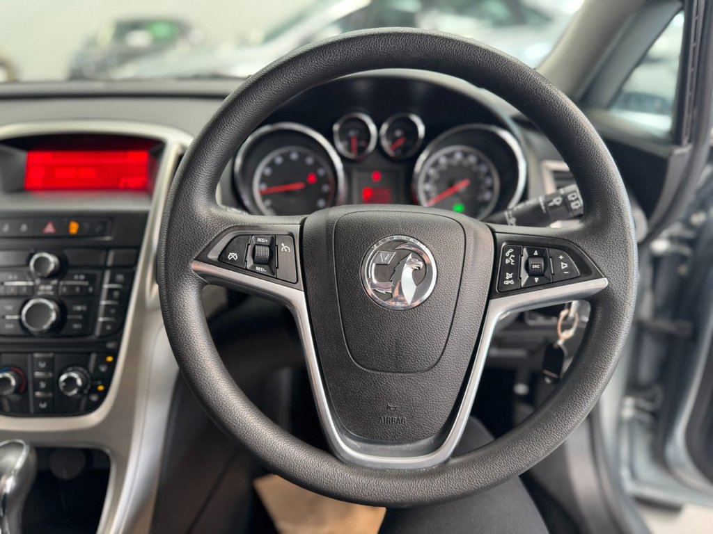 Used Vauxhall Astra 2010 for sale - 78167370: Photo 38