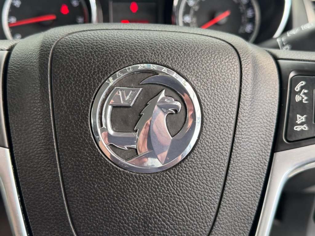 Used Vauxhall Astra 2010 for sale - 78167370: Photo 42