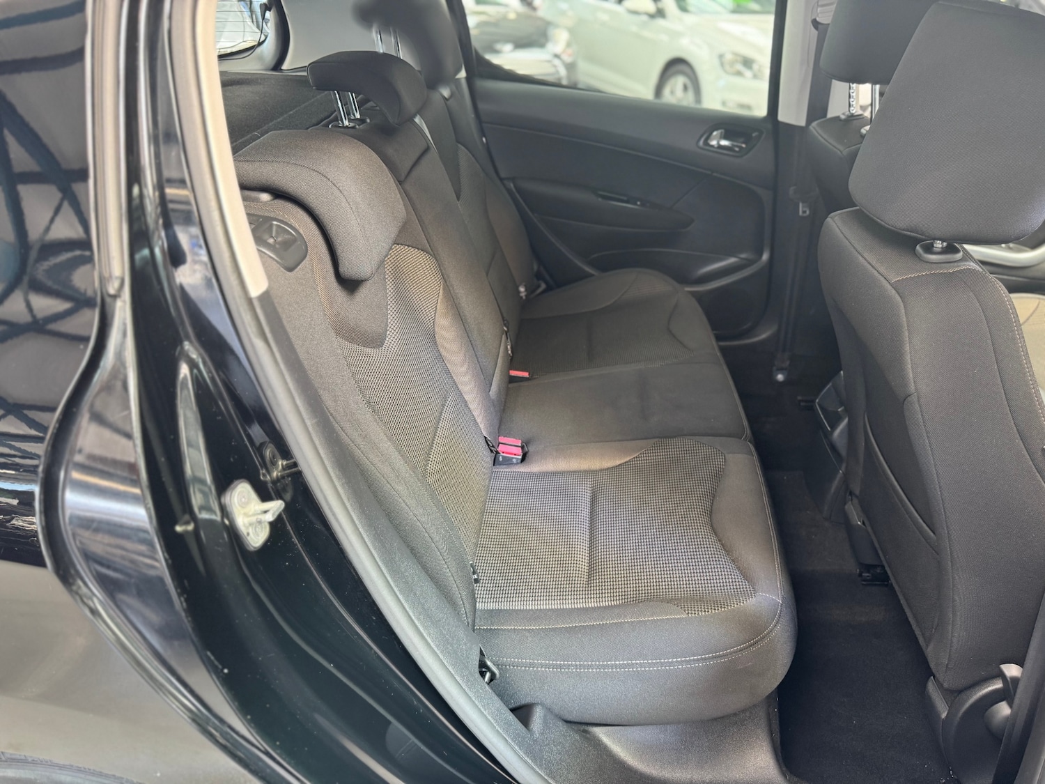 Vehicle 28