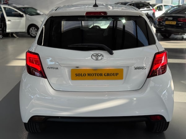 Used Toyota Yaris 2015 for sale - 76184207: Photo 15