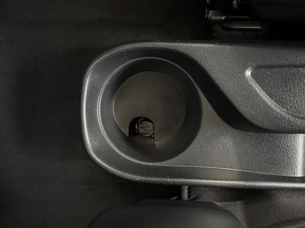 Used Toyota Yaris 2015 for sale - 76184207: Photo 35