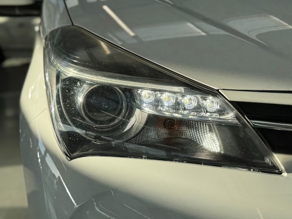 Used Toyota Yaris 2015 for sale - 76184207: Photo 64