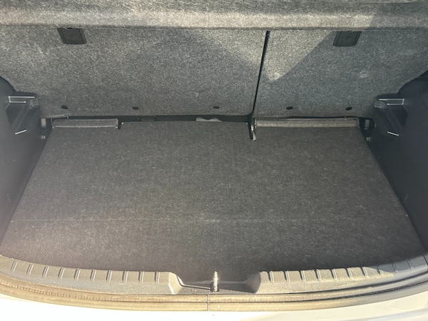 Used Toyota Yaris 2015 for sale - 76184207: Photo 74