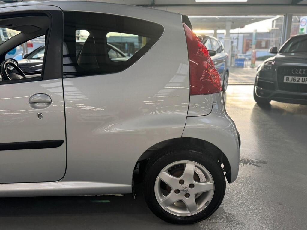 Used Peugeot 107 2011 for sale - 76776368: Photo 11