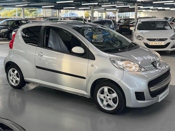 2011 (61) - 1.0 Sportium 3dr