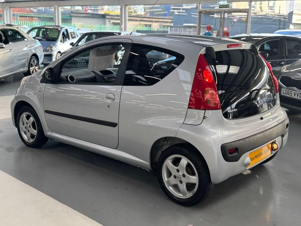 Used Peugeot 107 2011 for sale - 76776368: Photo 2