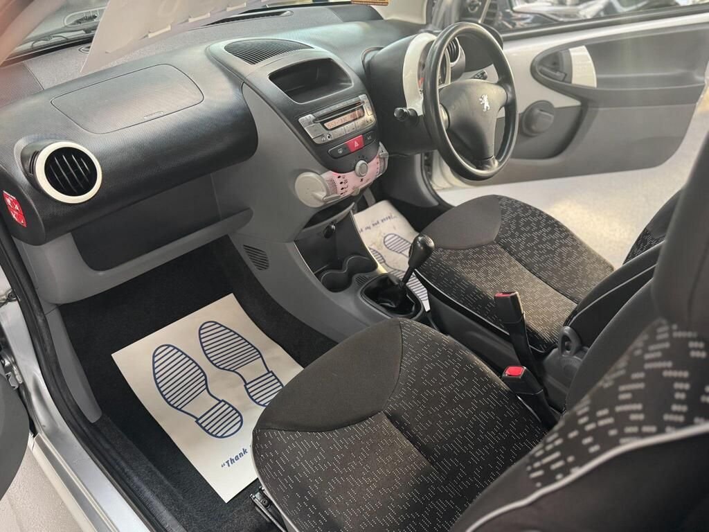 Used Peugeot 107 2011 for sale - 76776368: Photo 22