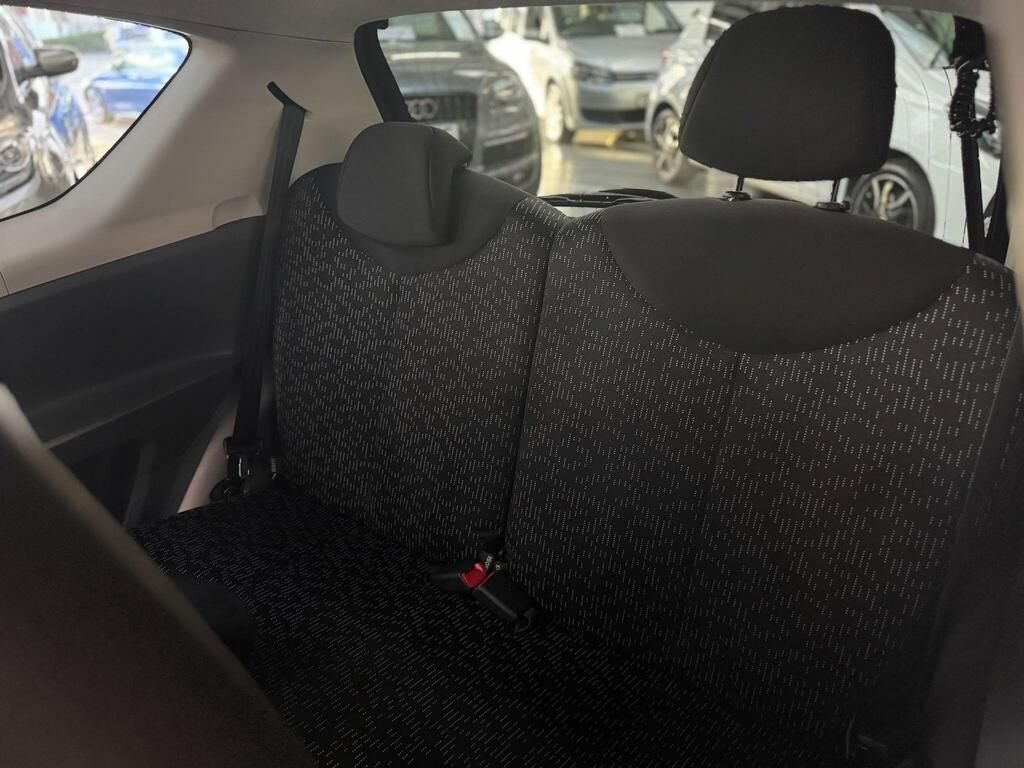 Used Peugeot 107 2011 for sale - 76776368: Photo 23