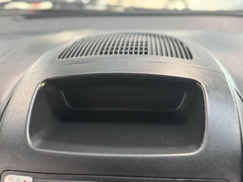 Used Peugeot 107 2011 for sale - 76776368: Photo 28