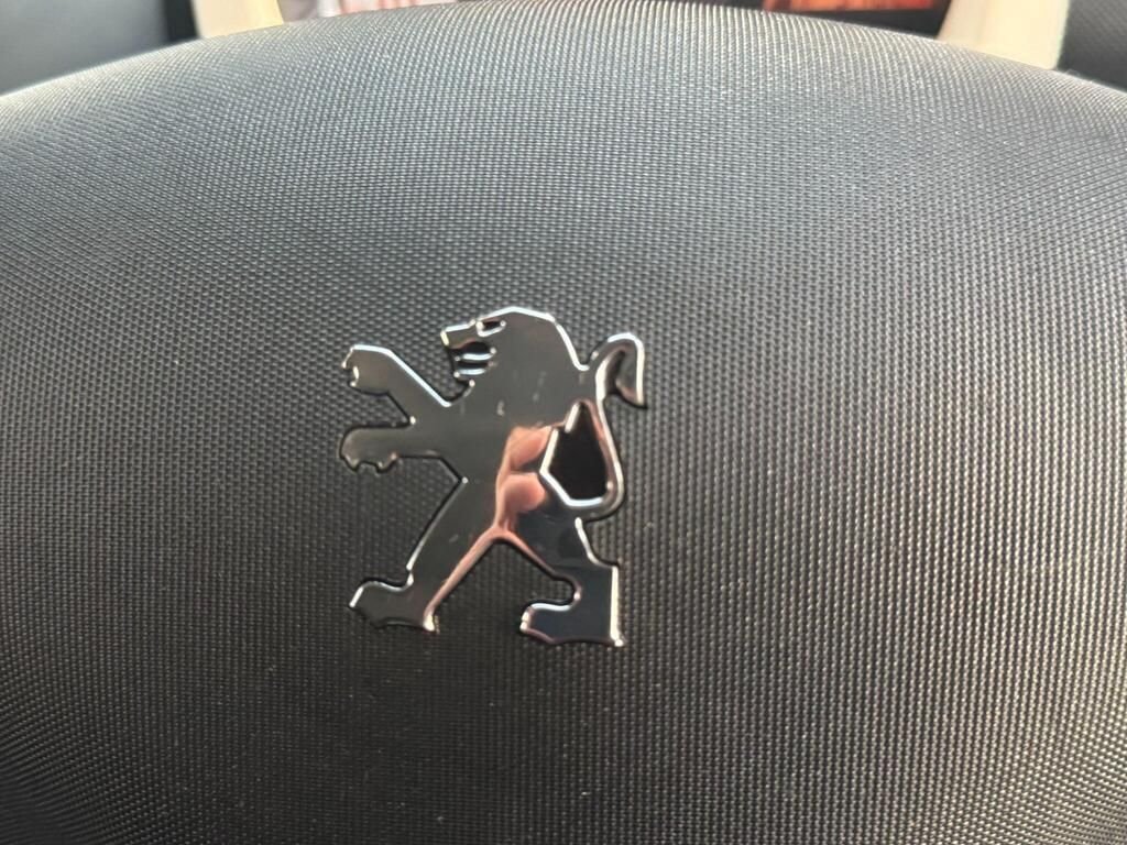 Used Peugeot 107 2011 for sale - 76776368: Photo 38