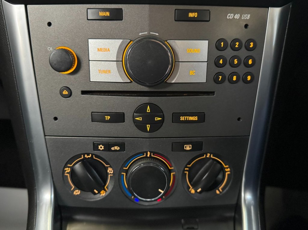 Used Vauxhall Antara 2013 for sale - 76867793: Photo 33